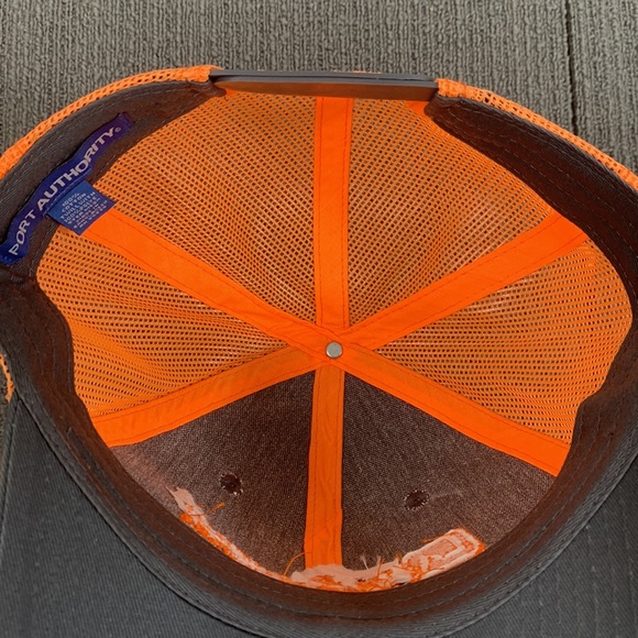 LA Electric Contractors & Engineers Trucker Hat Mens Adjustable Snapback Cap - Picture 12 of 13